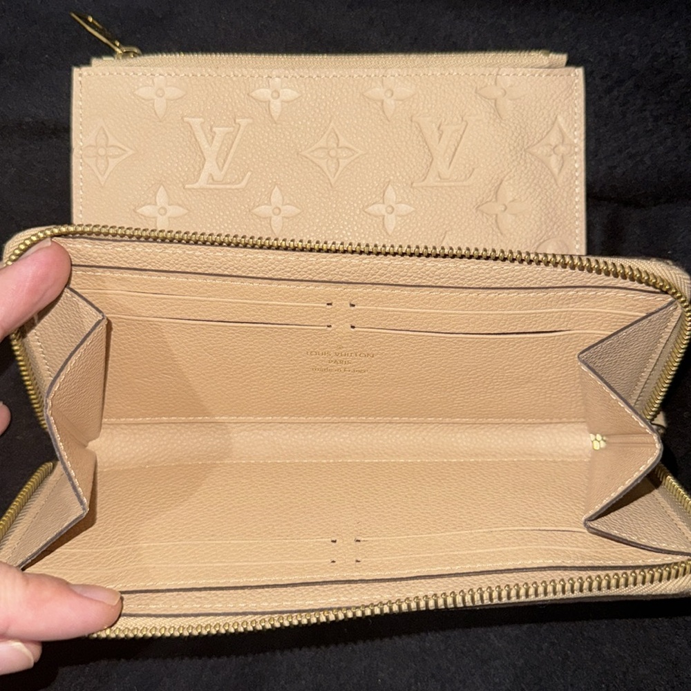 Women’s or Men’s Brand New Louis Vuitton Empriente Zippy Wallet! All inclusive - Picture 14 of 17